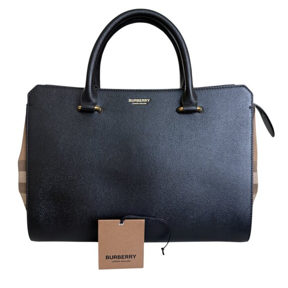 Burberry Banwell Black Leather Shoulder Bag Handbag - Picture 2 of 16